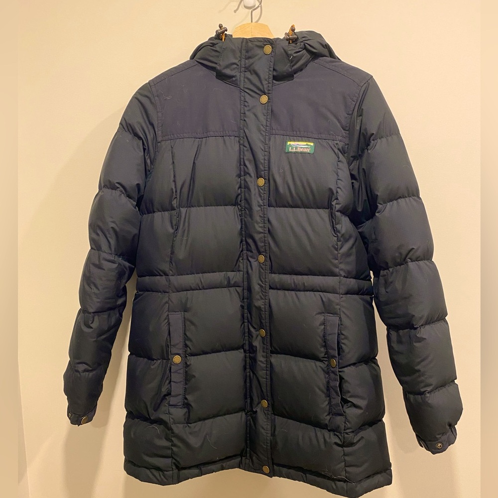 LL BEAN water repellent down winter coat, black, size S reg.